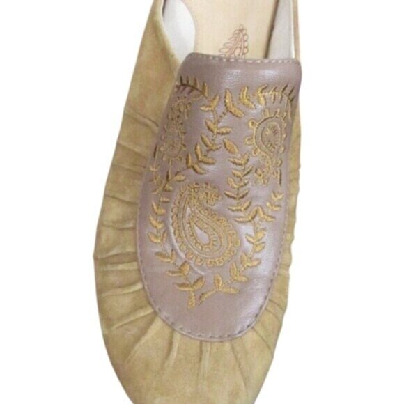 Sofft Embroidered Slip-On Mule Heels Tan Suede Size 8.5 - Picture 3 of 8